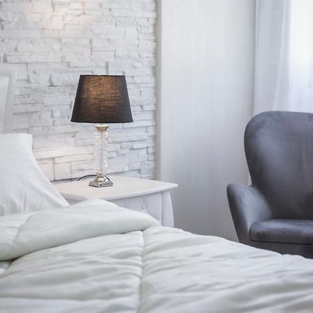 Suites Minetos Vlachata Номер фото